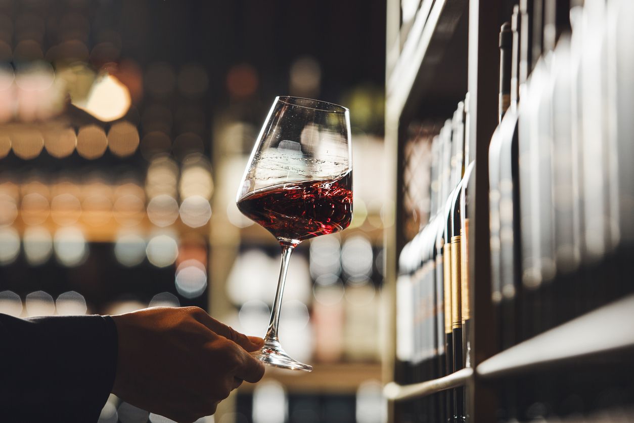 Add Exceptional Wines to Your Ski Holiday (Without Ever Leaving Your Accommodation) 